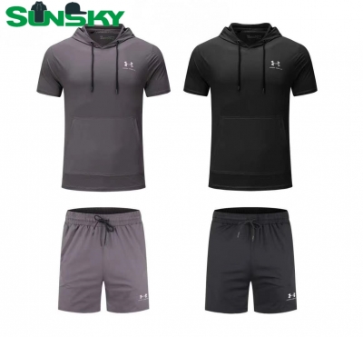 ACTIVE WEAR