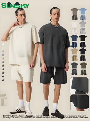 ACTIVE WEAR